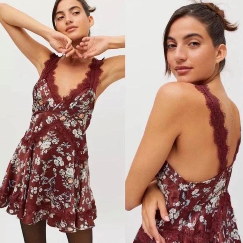 Urban Outfitters Women’s Floral Lace Babydoll Mini Dress – NWT, Size Small